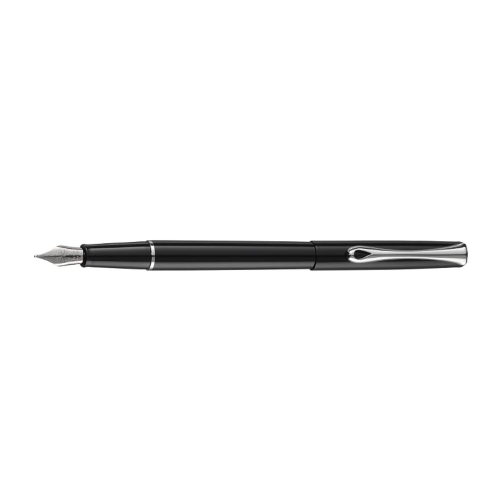 Diplomat Fountain Pen - Traveller - Black Lacquer ST