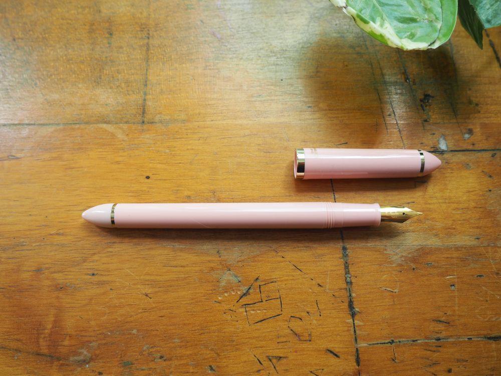 Sailor Fude DE Mannen Brush Style Fountain Pen - Pearl Pink