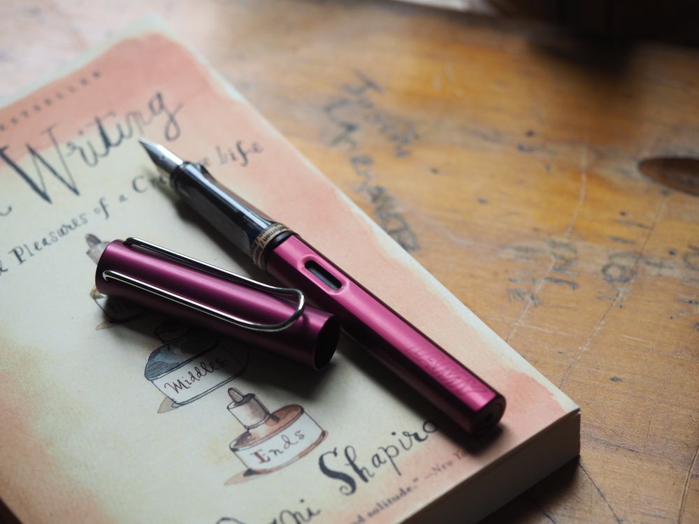 Lamy Al-Star Fountain Pen - Black Purple – Wonder Pens