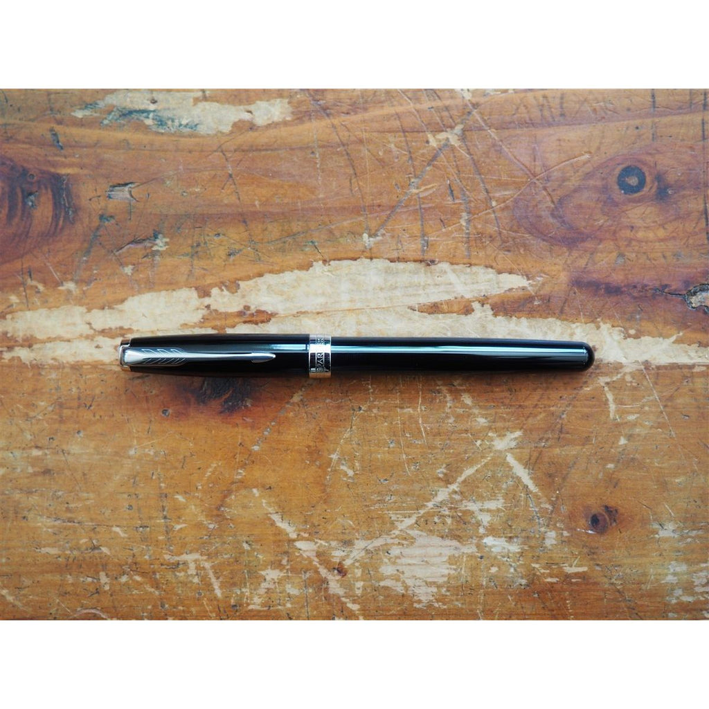 Parker Sonnet Fountain Pen - Black Lacquer CT - 18K
