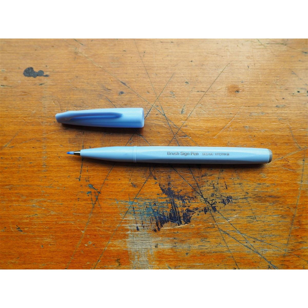 Pentel Brush Sign Pen - Pale Blue