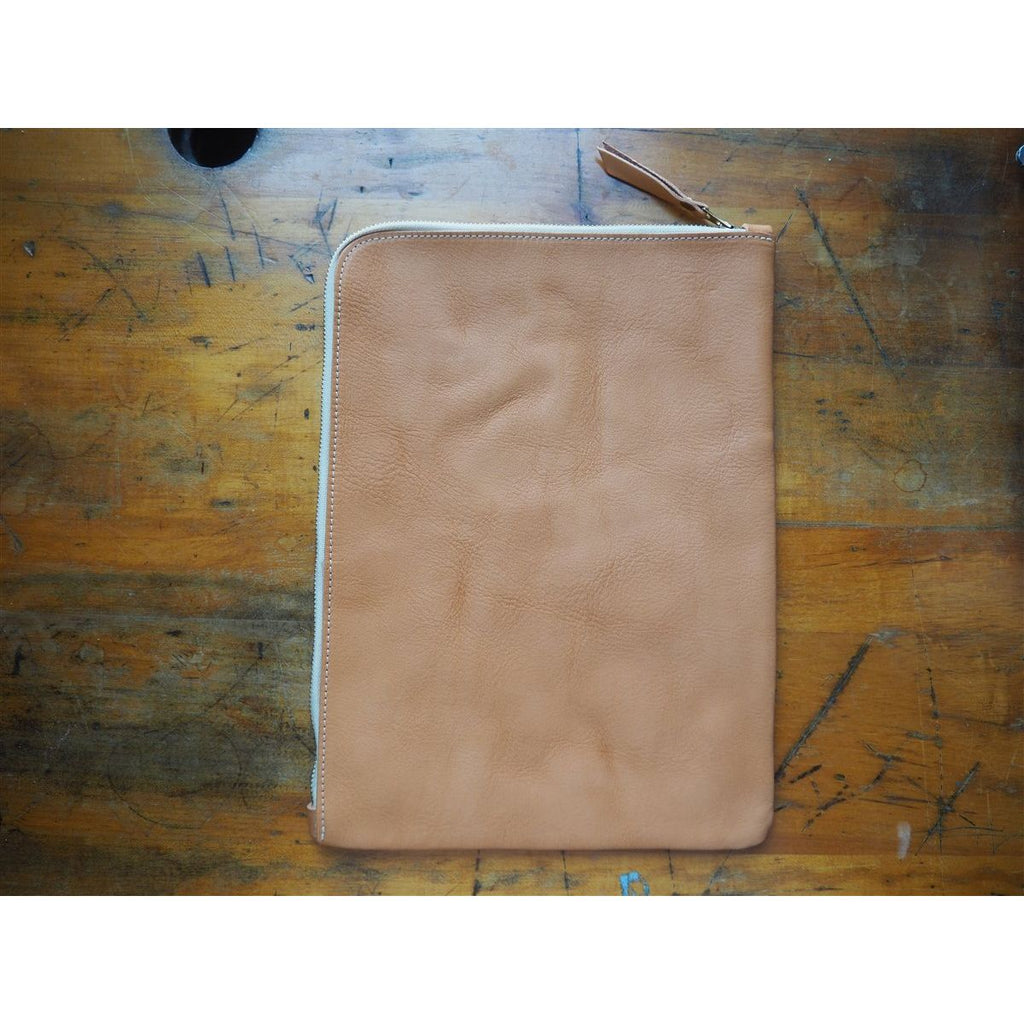 The Superior Labor Leather Portfolio - Natural (A5)