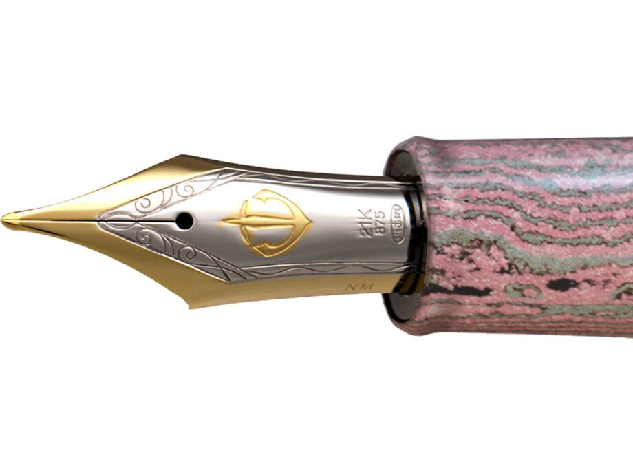 Sailor King of Pen Fountain Pen - Bespoke - Umesaki Naginata Togi Ebonite