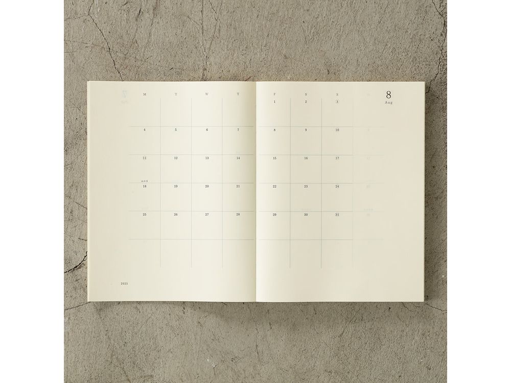 Midori MD Notebook Diary 2025 - A4 Variant