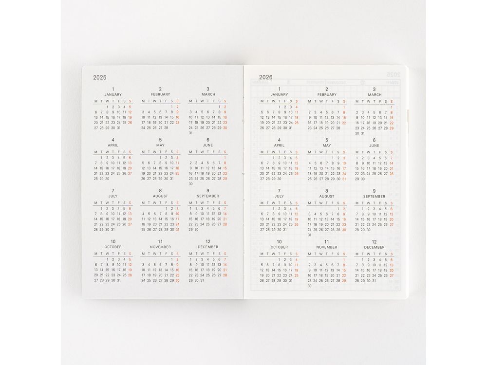 Hobonichi 2025 - English Planner Book - A6 Techo