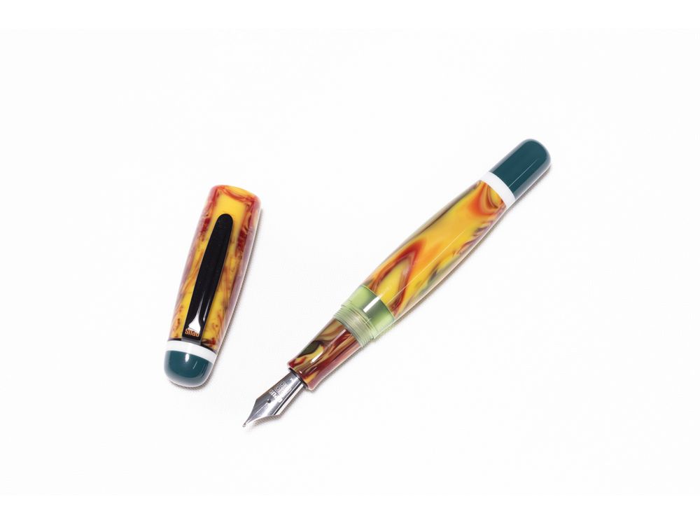 Opus 88 Bela Fountain Pen - Green