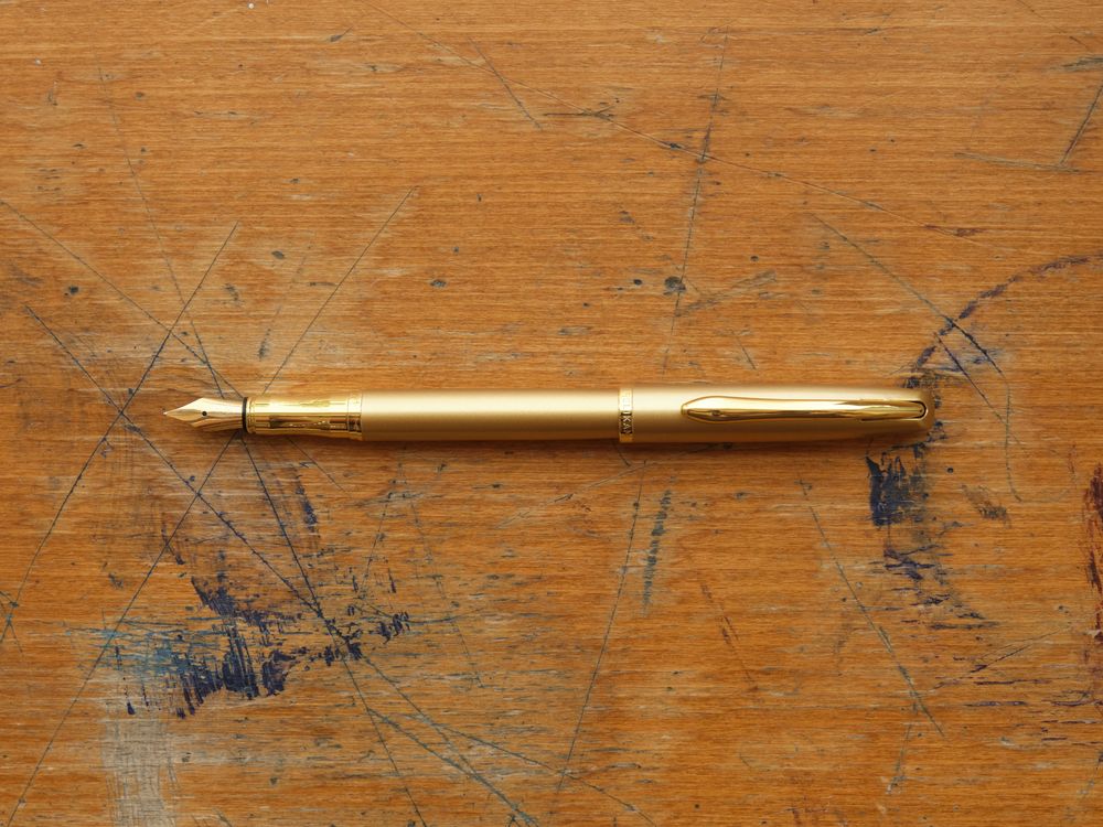 Pelikan Jazz Fountain Pen - Gold