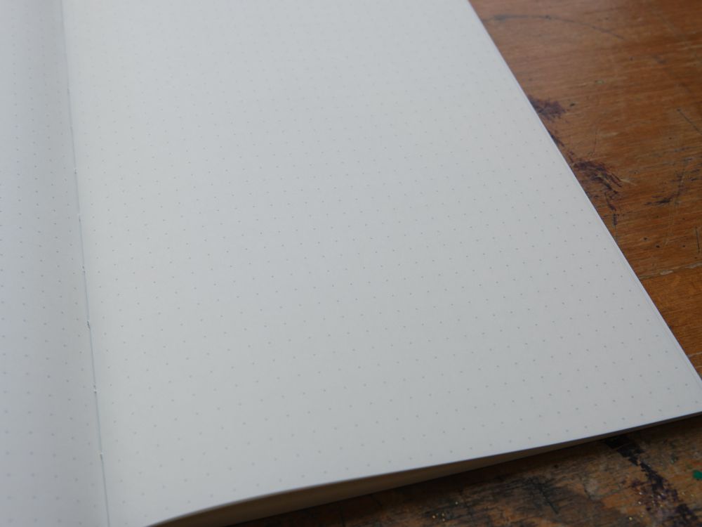 Sakae TP - Tomoe River Softcover Notebook - White A5 - Dot