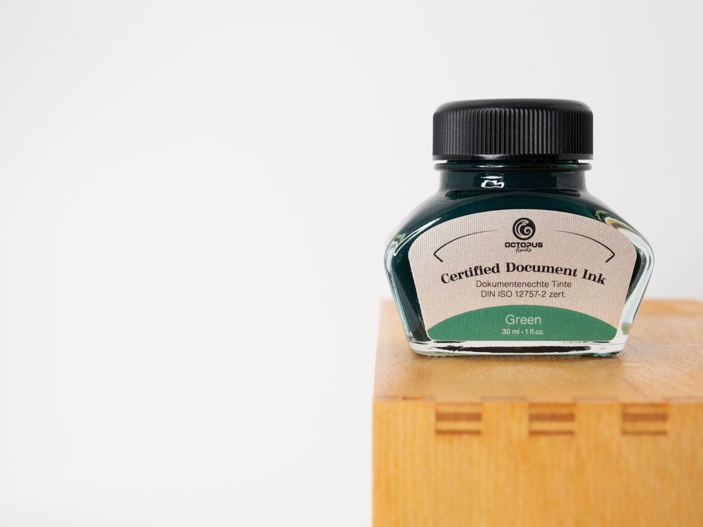 Can Doc Ink Colors Octopus Document Ink (30mL) - Green – Wonder Pens