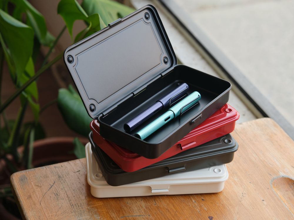 TOYO - Trunk Shape Toolbox - T-192 - Red