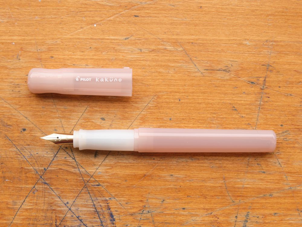 Pilot Fountain Pen - Kakuno Madoromi - Drowsy Pink