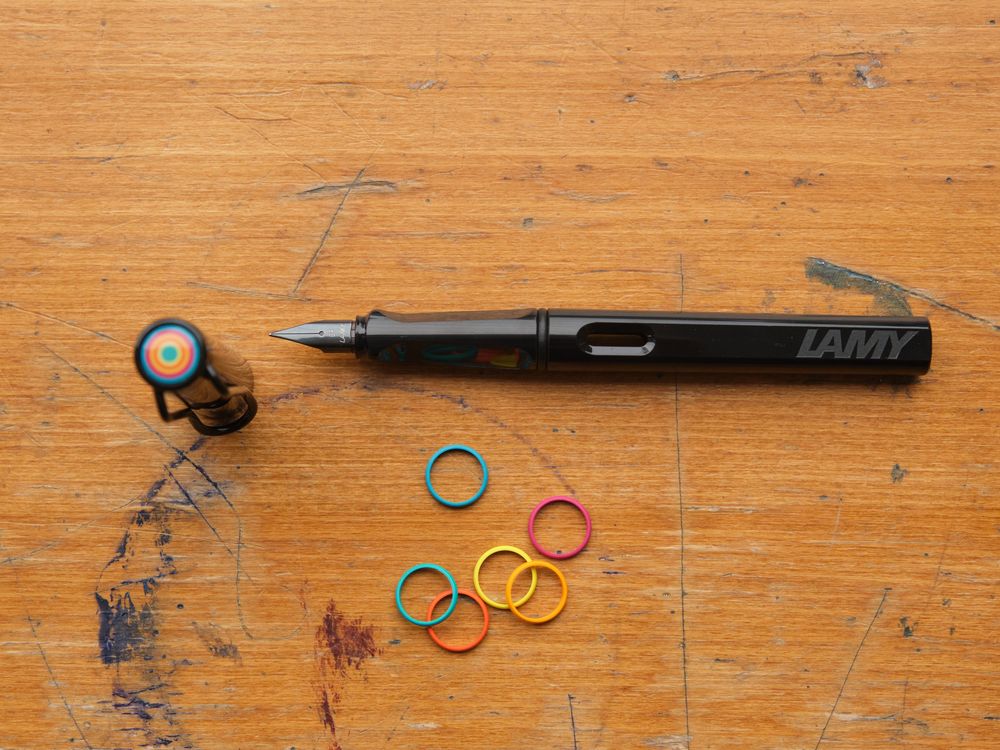 Lamy Safari Multicolor Ring Fountain Pen Set - Black