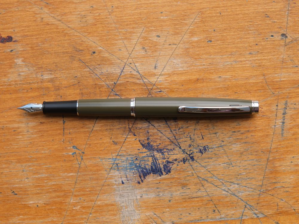 Monteverde Dakota Fountain Pen - Military Green