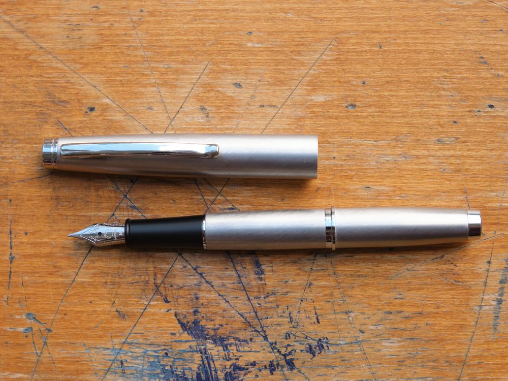 Monteverde Dakota Fountain Pen - Stainless Steel