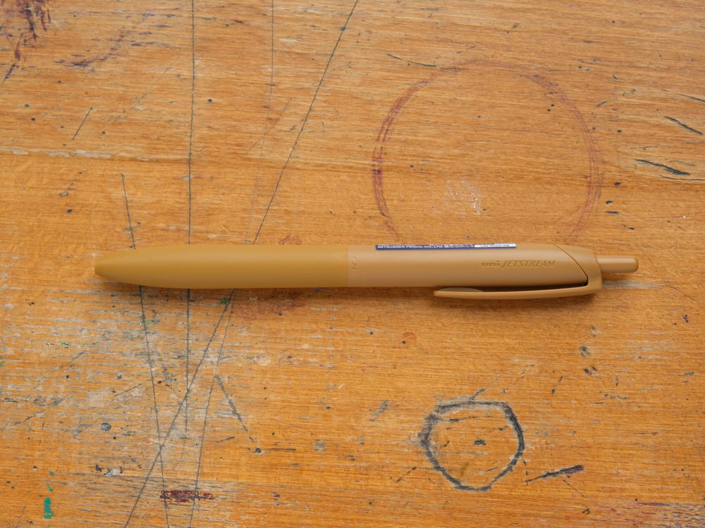 Uni Jetstream Lite Touch Ballpoint Pen - 0.5mm - Mustard Yellow