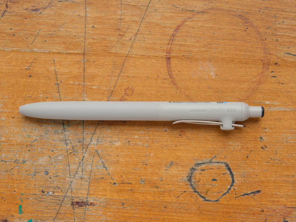 Uni-ball Zento Gel Pen - 0.5mm - Grey