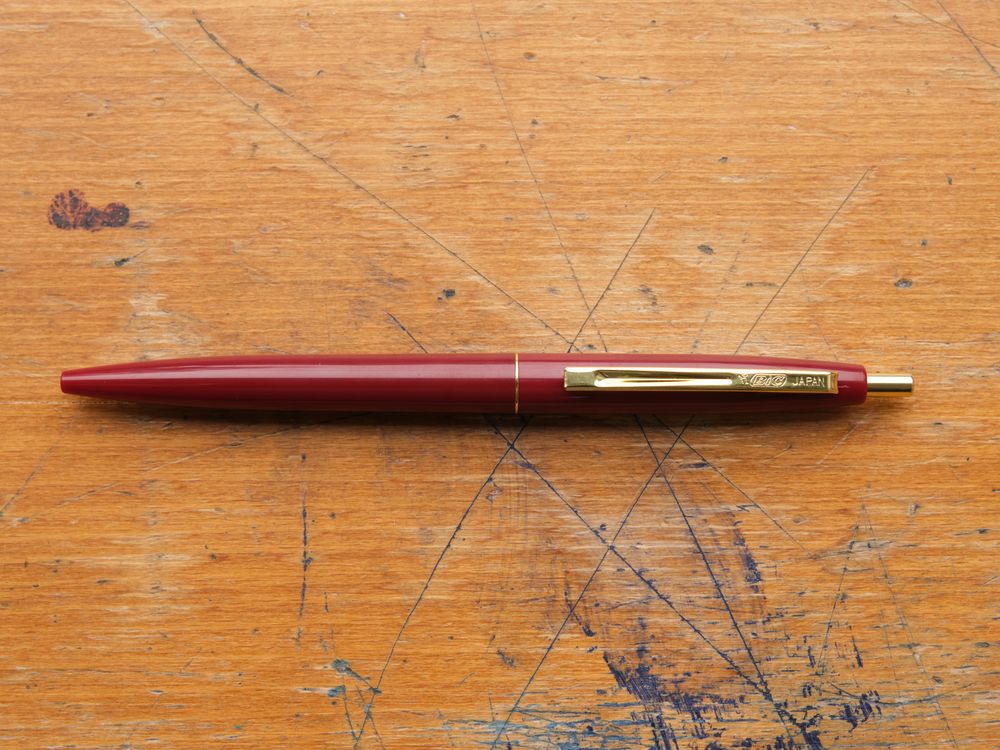 BIC - Ballpoint Pen - 0.5mm - Brown