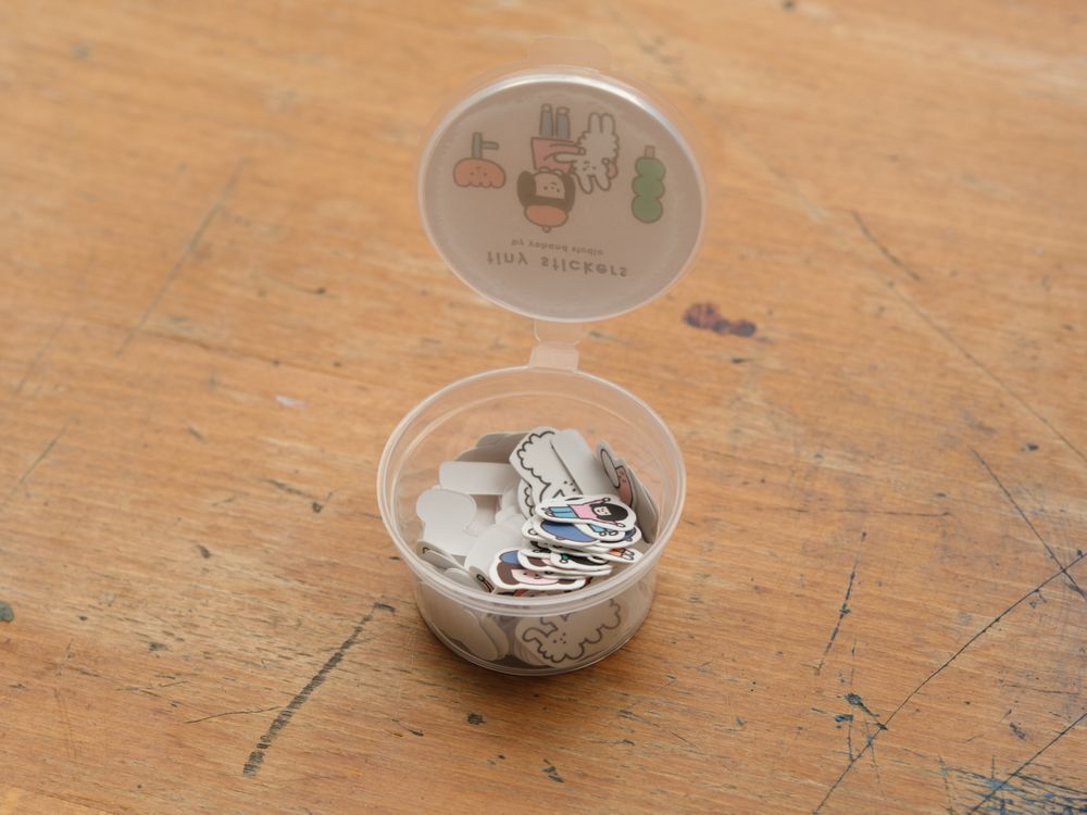 Yohand Studio - Tiny Stickers  - Set 1 - 100 Stickers