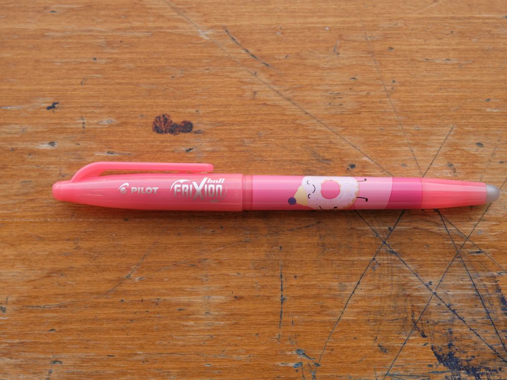 Pilot FriXion Erasable Capped Gel Pen - Sweet Collection - 0.7mm - Donut
