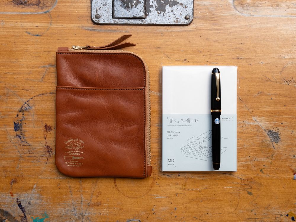 The Superior Labor Leather Portfolio - Light Brown (A6)