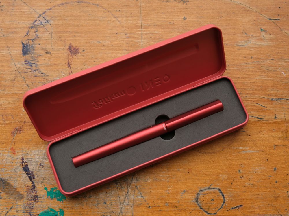 Pelikan Ineo Fountain Pen - Fiery Red
