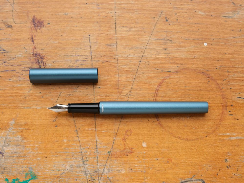 Pelikan Ineo Fountain Pen - Ocean Blue