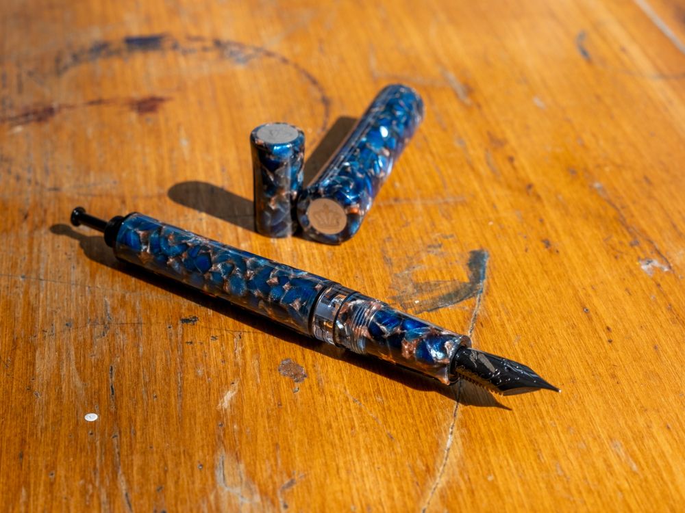 Fine Writing International Fountain Pen - Scepter - Blue