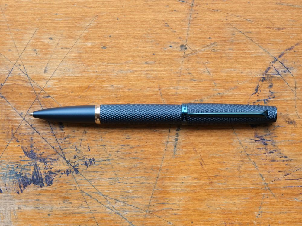 Diplomat Rollerball - Viper - Guilloche Blue