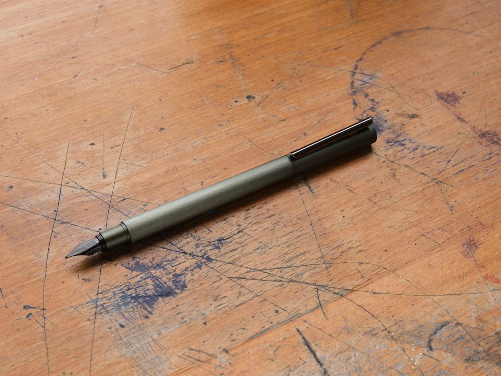 Faber Castell Neo-Slim Fountain Pen - Olive Green