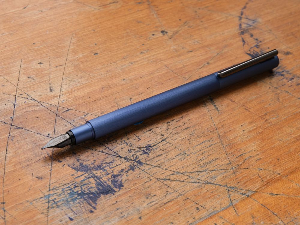 Faber Castell Neo-Slim Fountain Pen - Dark Blue Aluminium
