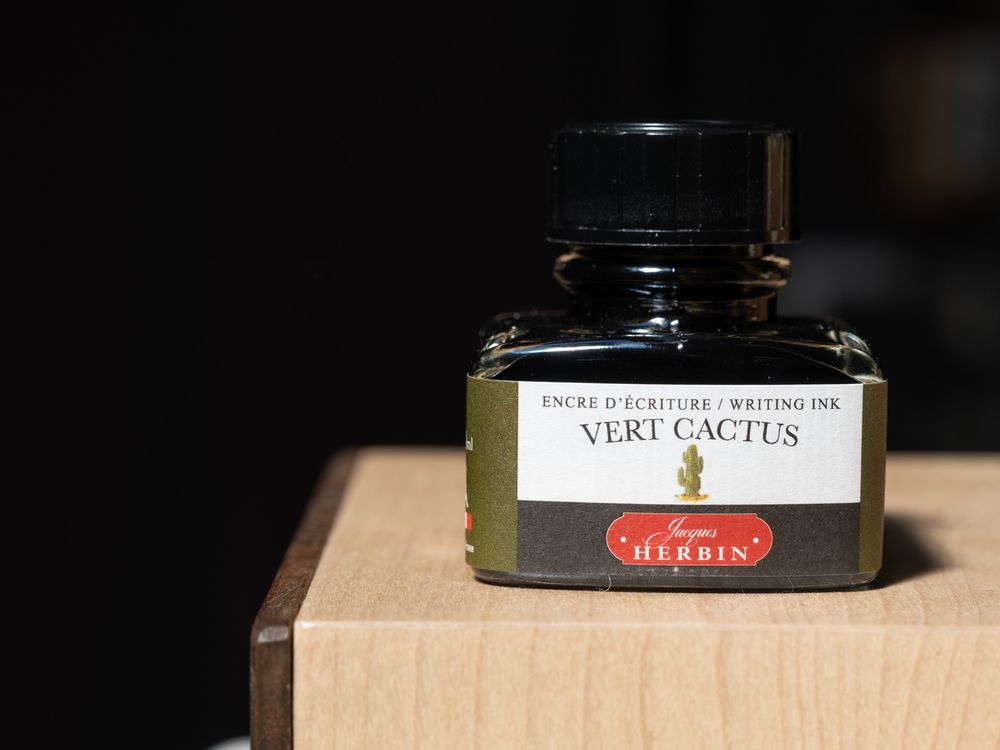 J. Herbin Fountain Pen Ink (30mL) - Vert Cactus