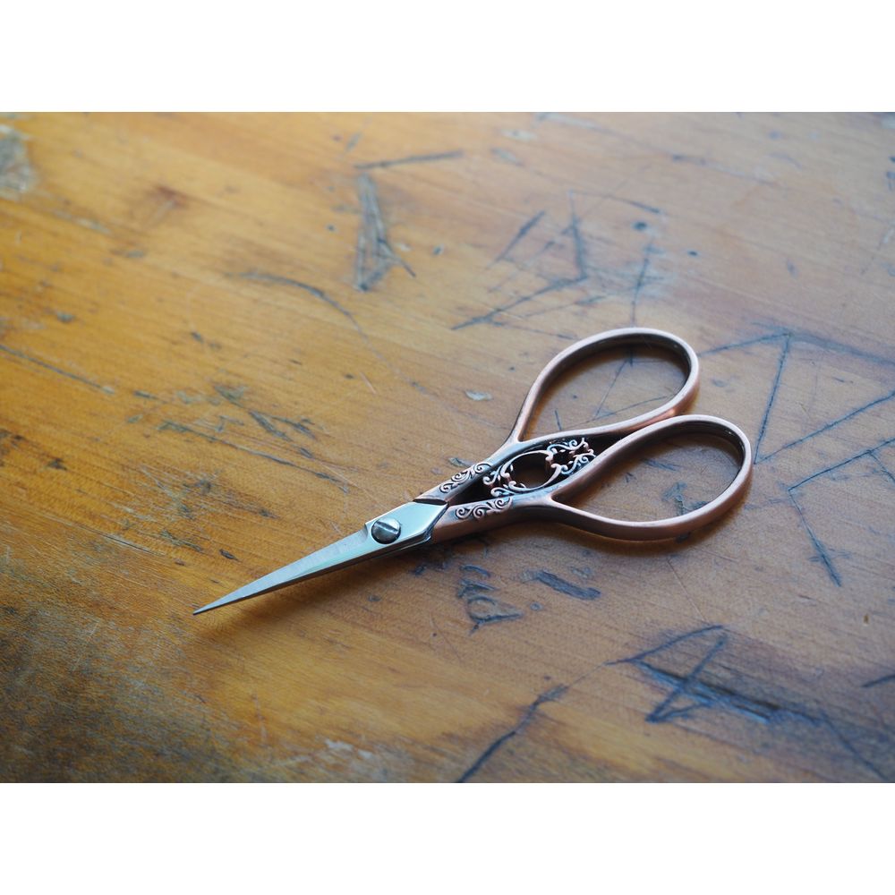 Floral Teardrop Scissors - Copper