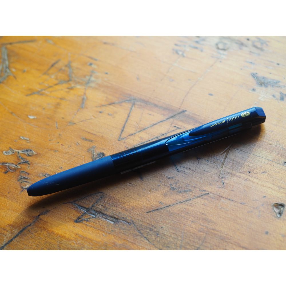 Uni-ball Signo Knock Gel Pen (0.5mm) - Blue Black