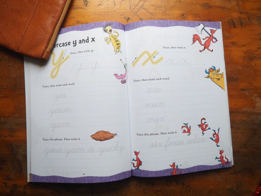 Dr. Seuss Cursive Workbook: Beginner Cursive Handwriting for Kids