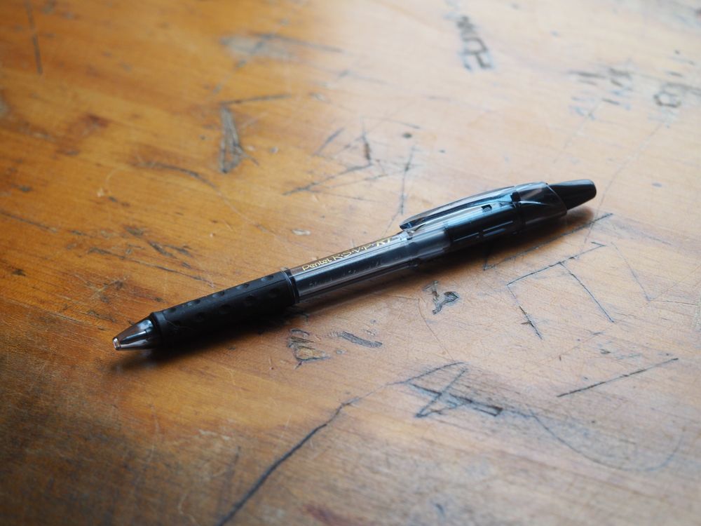 Pentel R.S.V.P. Ballpoint (Retractable) - 1.0mm - Black