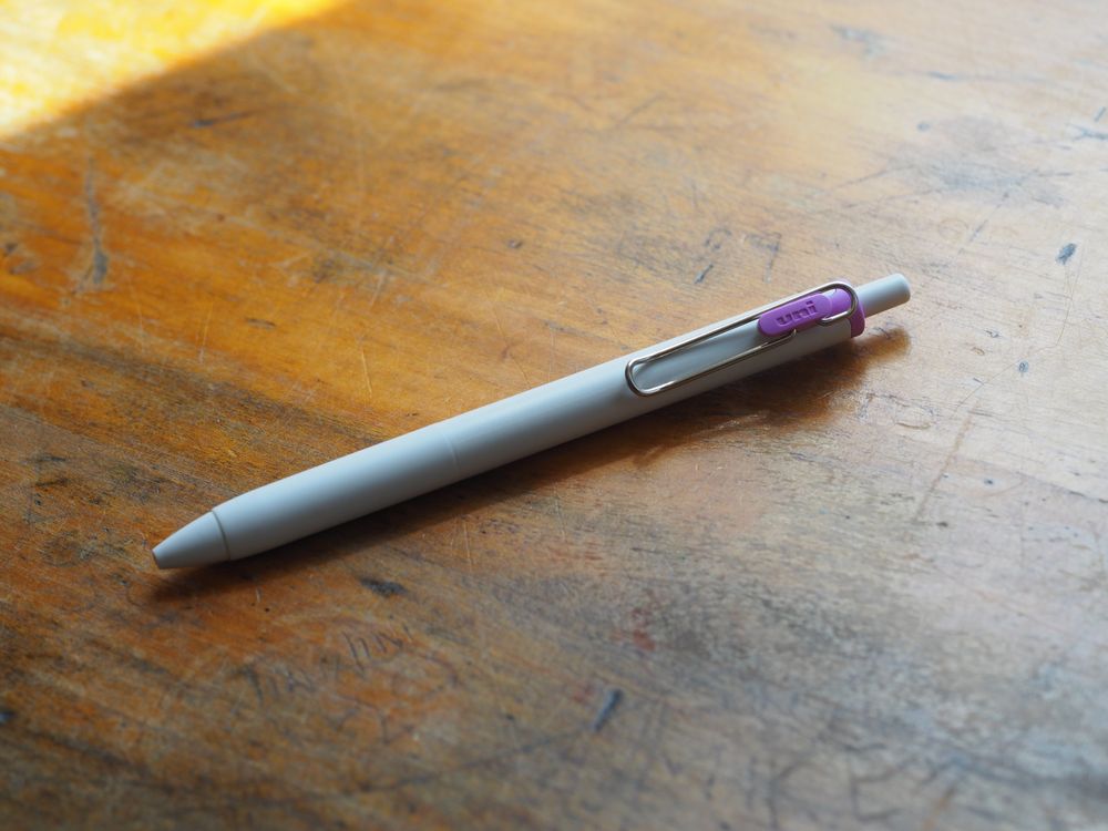 Uni-ball On City Pop Gel Pen (0.5mm) - Twilight Purple