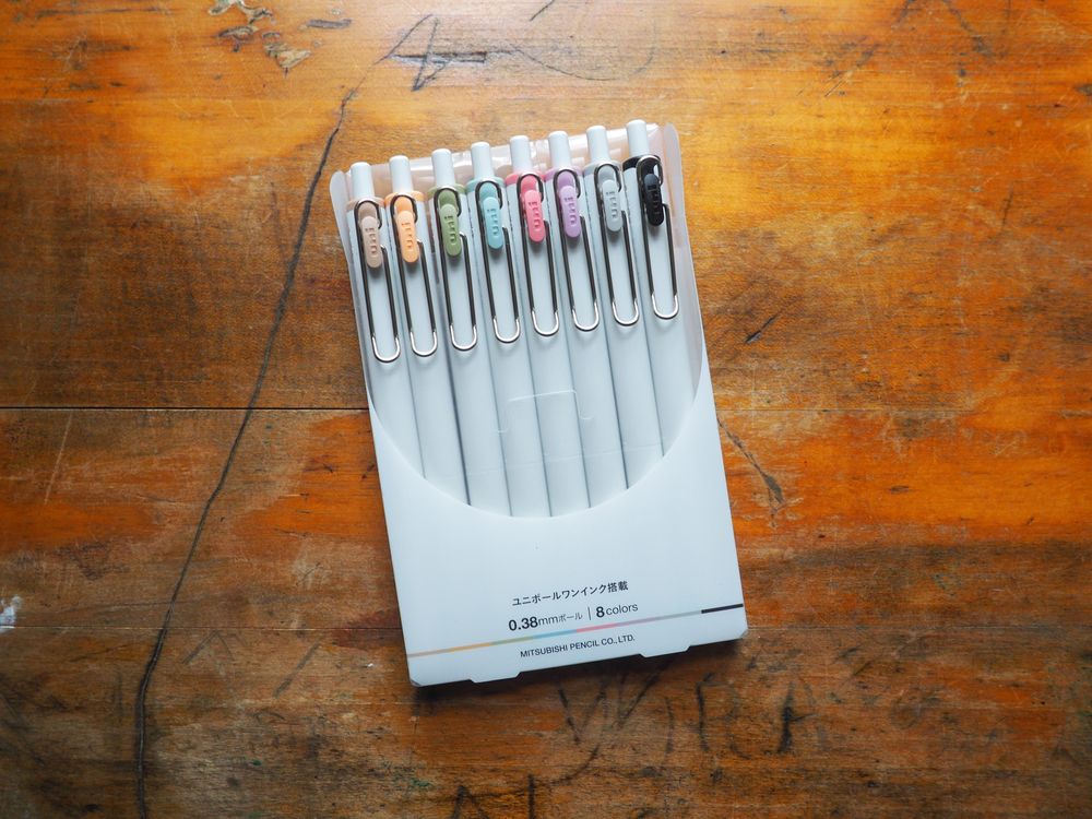 Uni-ball One Gel Pen - 0.38mm - Set of 8 - Fika Color
