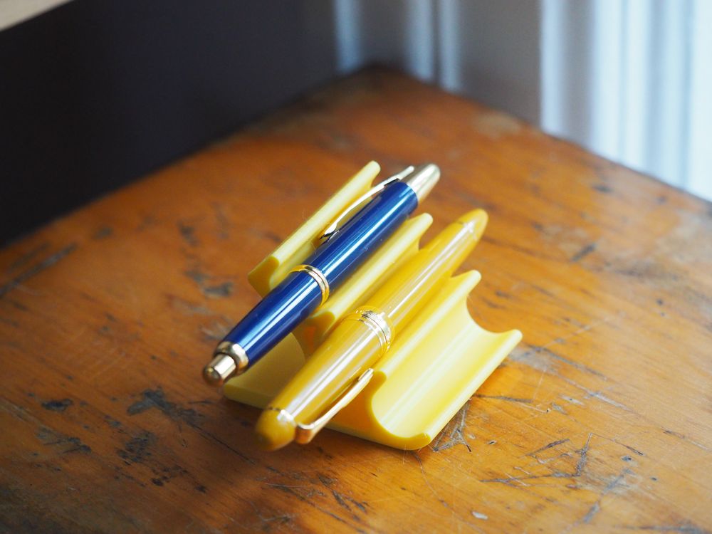 Desk Pen Stand for 3 - Yellow