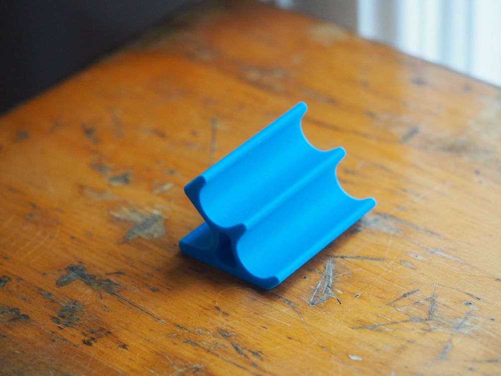 Desk Pen Stand for 2 - Blue