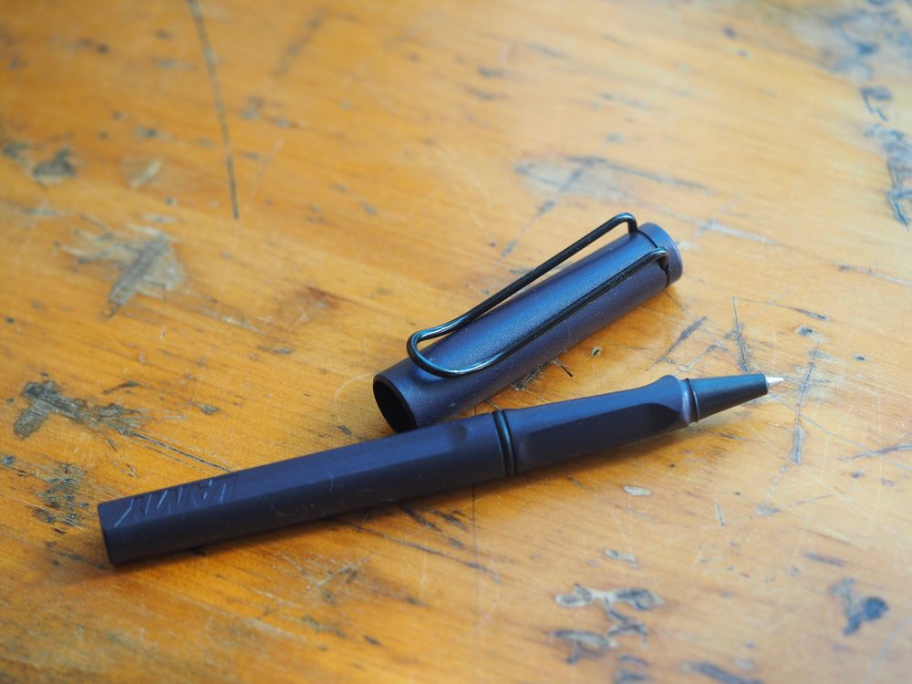 Lamy Safari Rollerball - Dark Steel Black