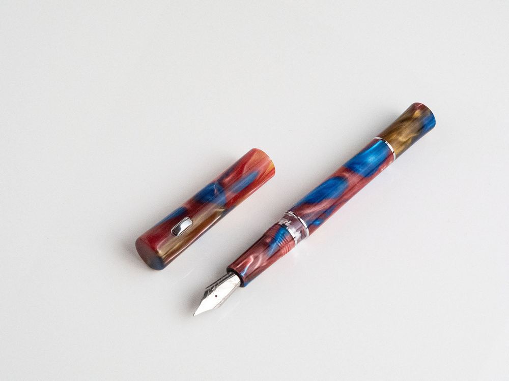 Fine Writing International Fountain Pen Scepter Nebula