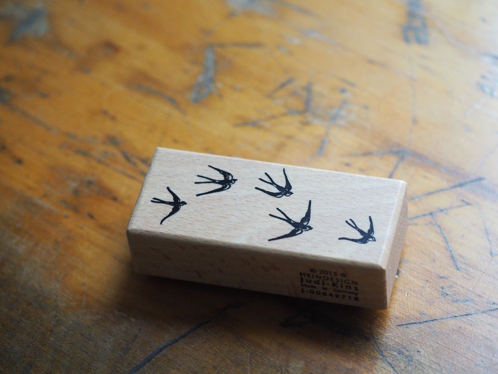 Heindesign Rubber Stamp - Five Swallows