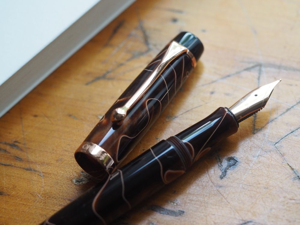 Opus 88 Harmony Fountain Pen - Brown