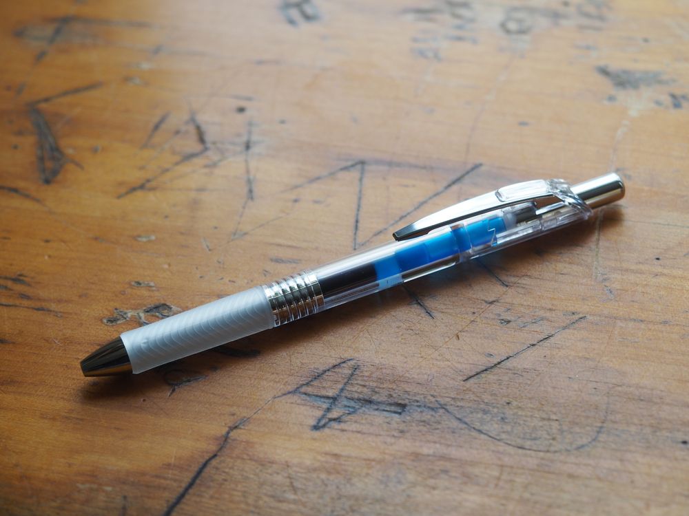 Pentel Energel infree 0.7mm Gel Pen - Blue