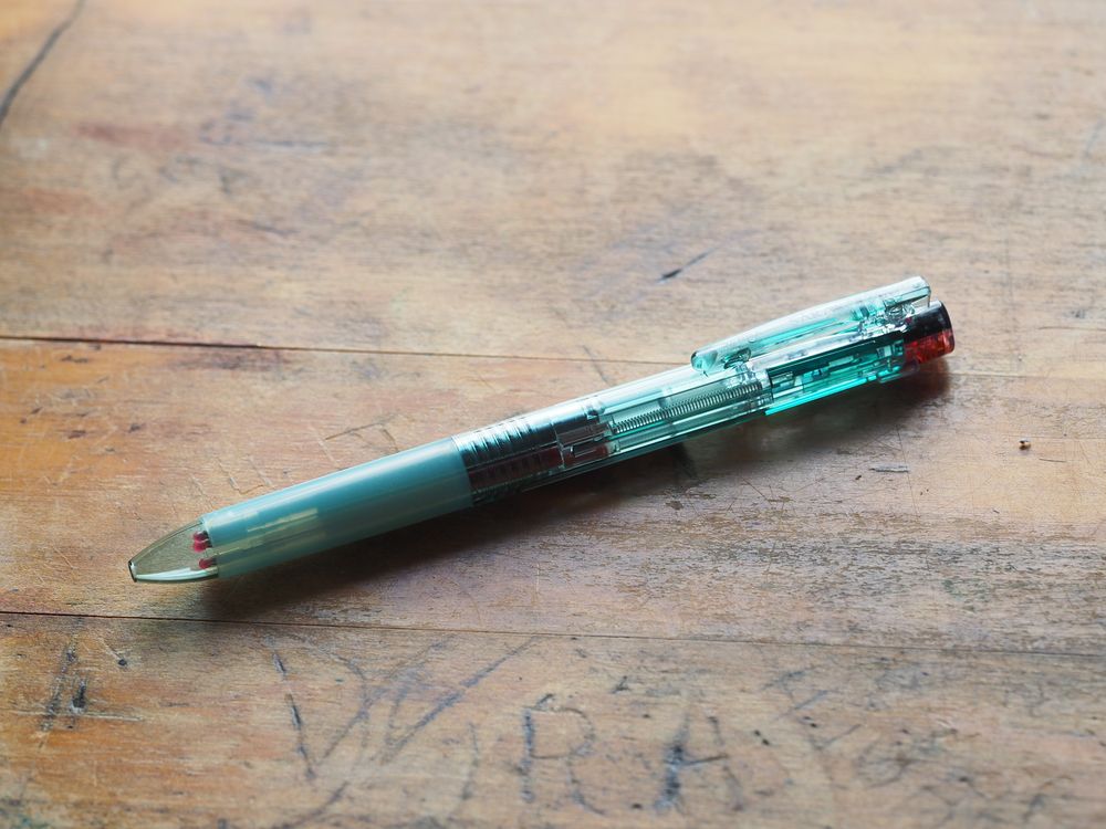 Zebra Sarasa 3-Color Ballpoint Pen - 0.5mm - Water Green