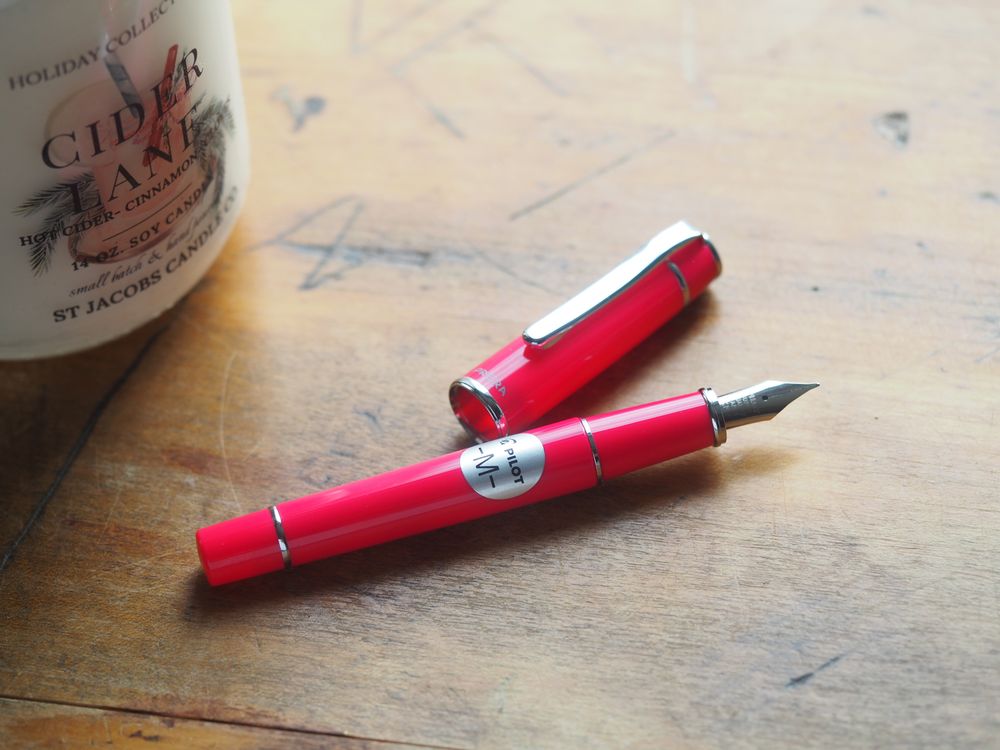 Pilot Prera Fountain Pen - Vivid Pink