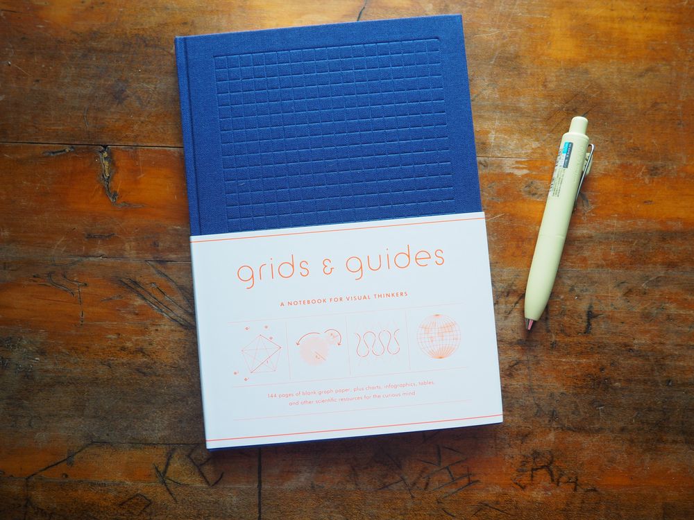 Grids & Guides (Navy): A Notebook for Visual Thinkers