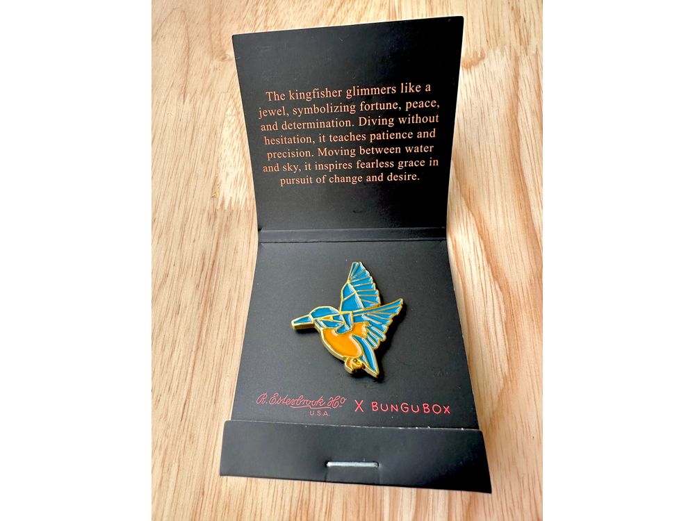 Esterbrook x BUNGUBOX Lapel Pin - Limited Edition - Kingfisher