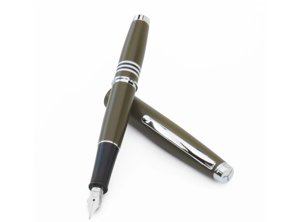 Monteverde Dakota Fountain Pen - Military Green