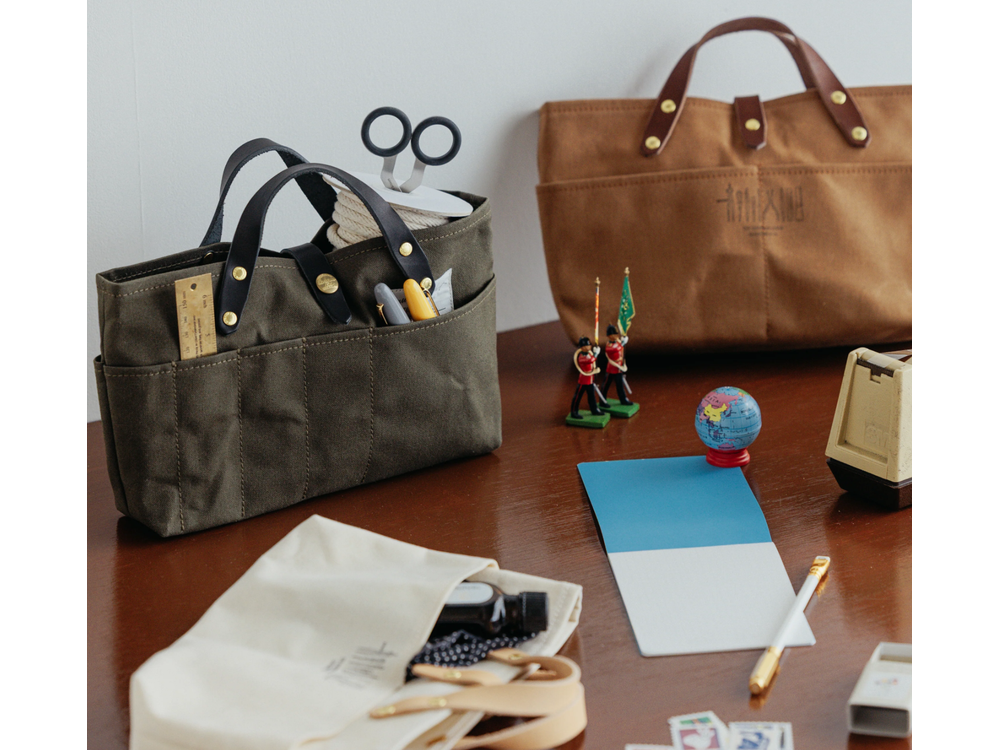 The Superior Labor - Paraffin Canvas Mini Bag - Brown